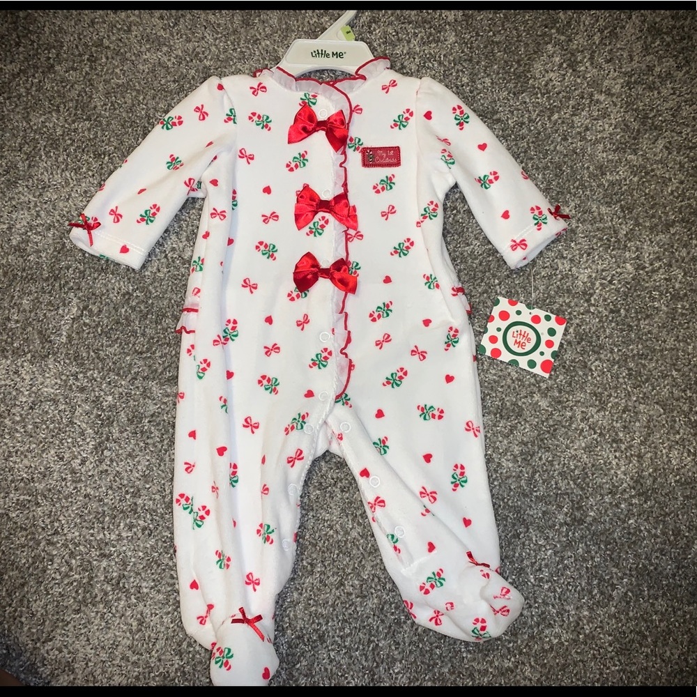 First Christmas footsies